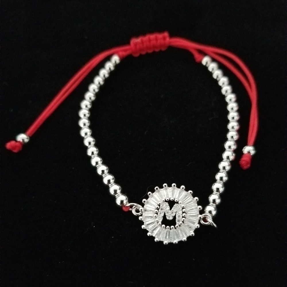 Fashuon bracelets with instale.